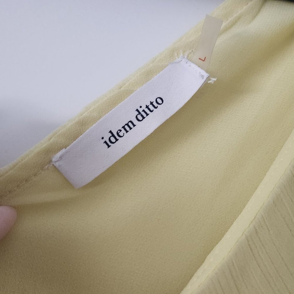 Chic Yellow Ruffle Blouse - Picture 8 of 12